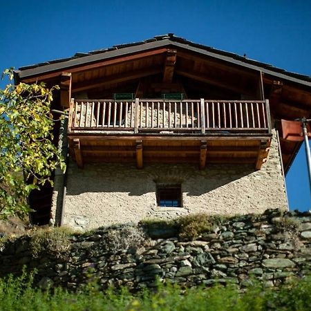 Casa Panoramica Apartment Aosta Luaran gambar